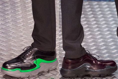 collezione prada scarpe uomo 2015